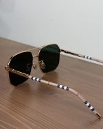 عینکburberry03 - تصویر 12