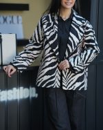 کت Selena - تصویر 8