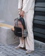 کوله Burberry - تصویر 2