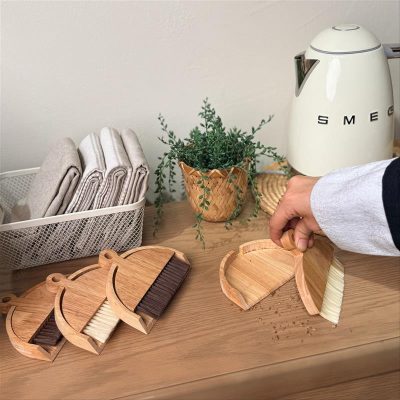 جارو-سفره-چوبی