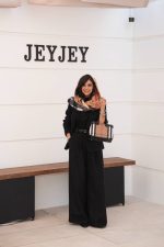 کتvina - تصویر 25