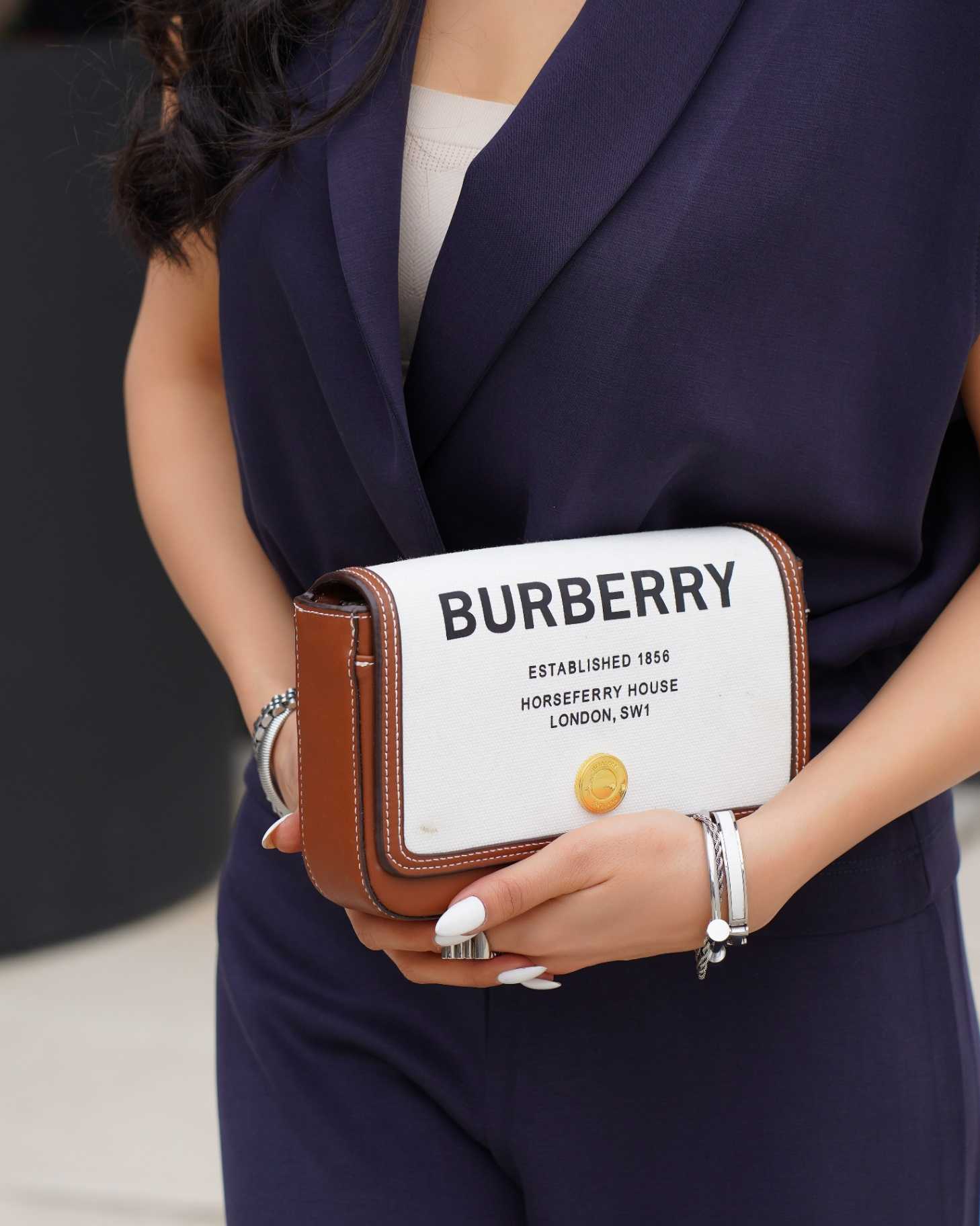 DSC00127 کیف Burberry2823 - تصویر 1